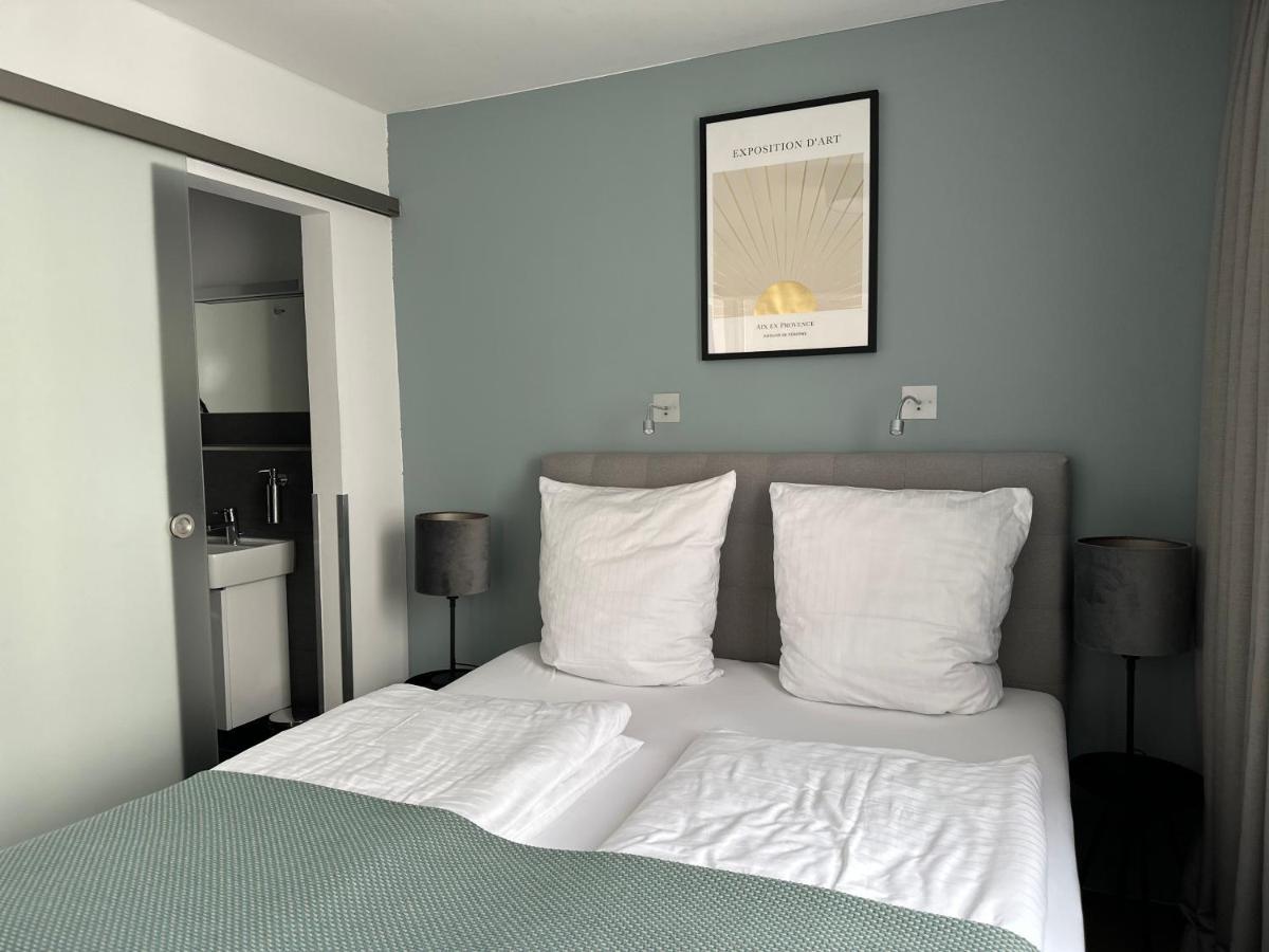 באיירוט Rotmain Apartments מראה חיצוני תמונה