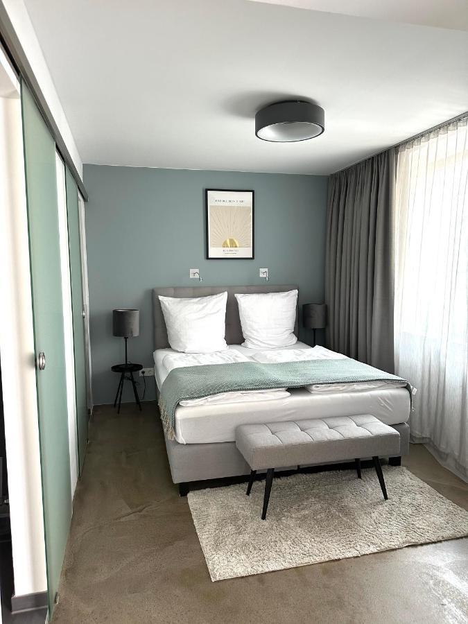 באיירוט Rotmain Apartments מראה חיצוני תמונה